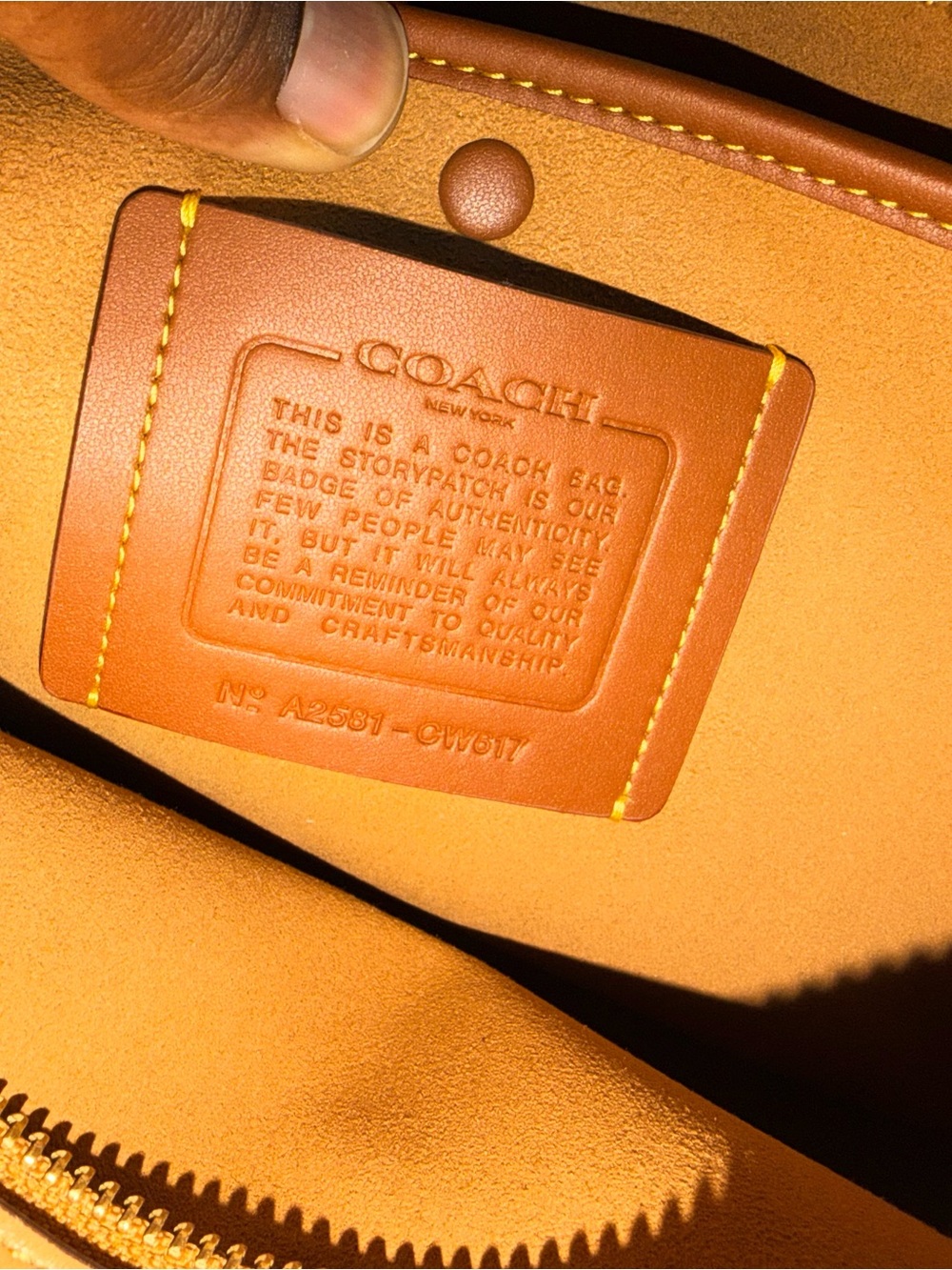 Coach Empire 48 - Honey Brown - Picture 3 of 10